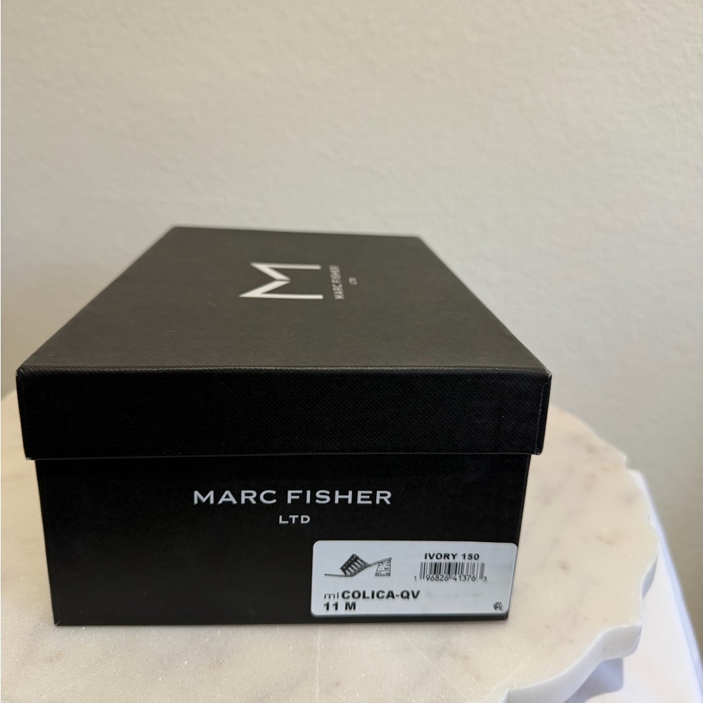 Marc Fisher White and Cork Woven Sandals NIB size 11 - Picture 6 of 7
